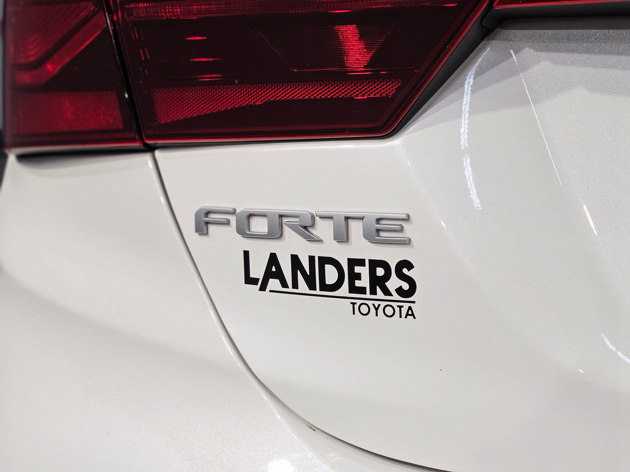 Used 2024 Kia Forte LXS w/ LXS Technology Package image 36