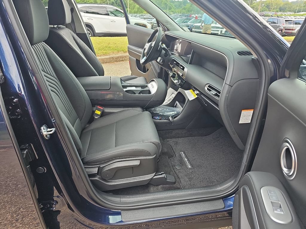 New 2027 Hyundai Palisade SEL FWD image 10