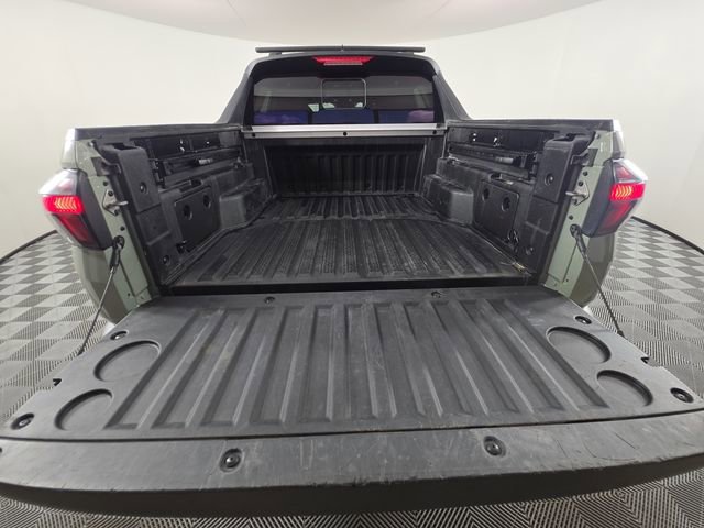Used 2023 Hyundai Santa Cruz Limited AWD/4WD image 16
