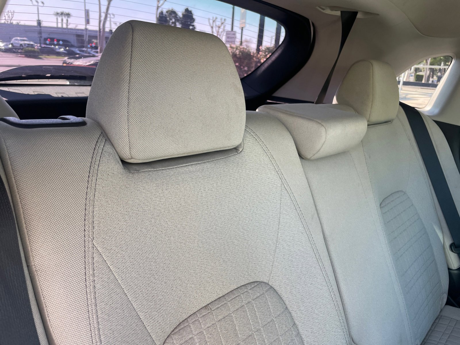 Used 2023 Honda HR-V LX image 16