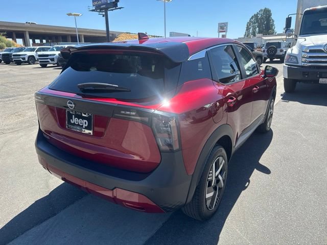 Used 2025 Nissan Kicks SV FWD image 6