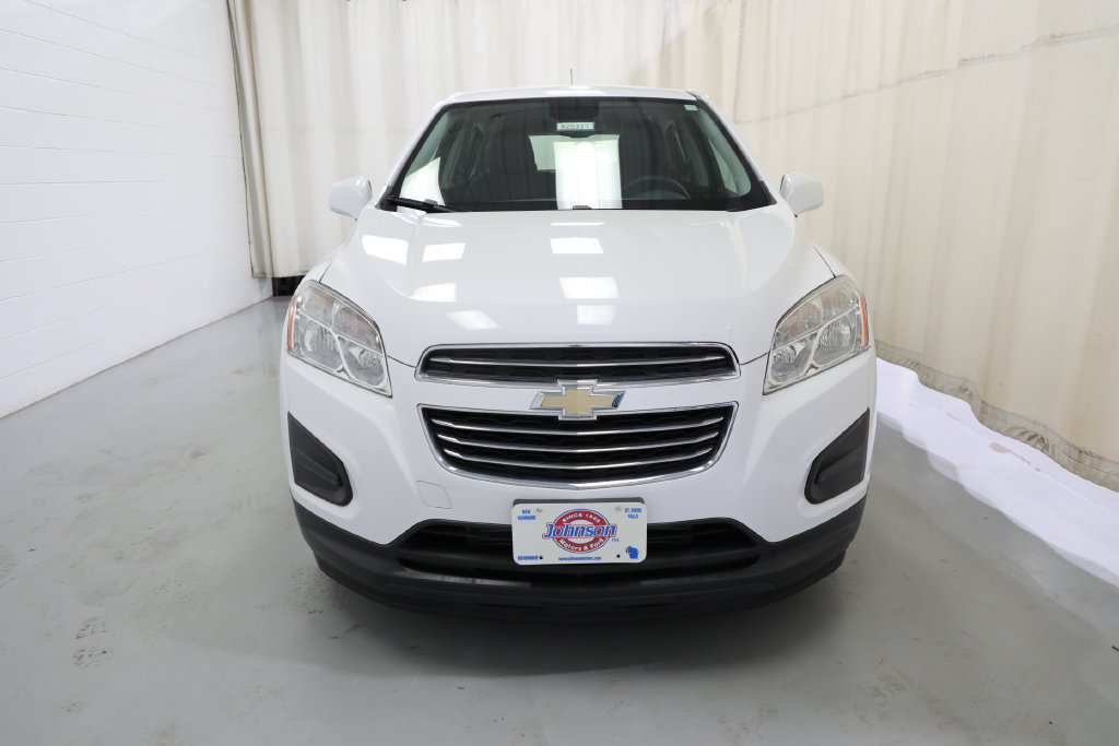 Used 2016 Chevrolet Trax LS w/ LPO, Cargo Package FWD image 16