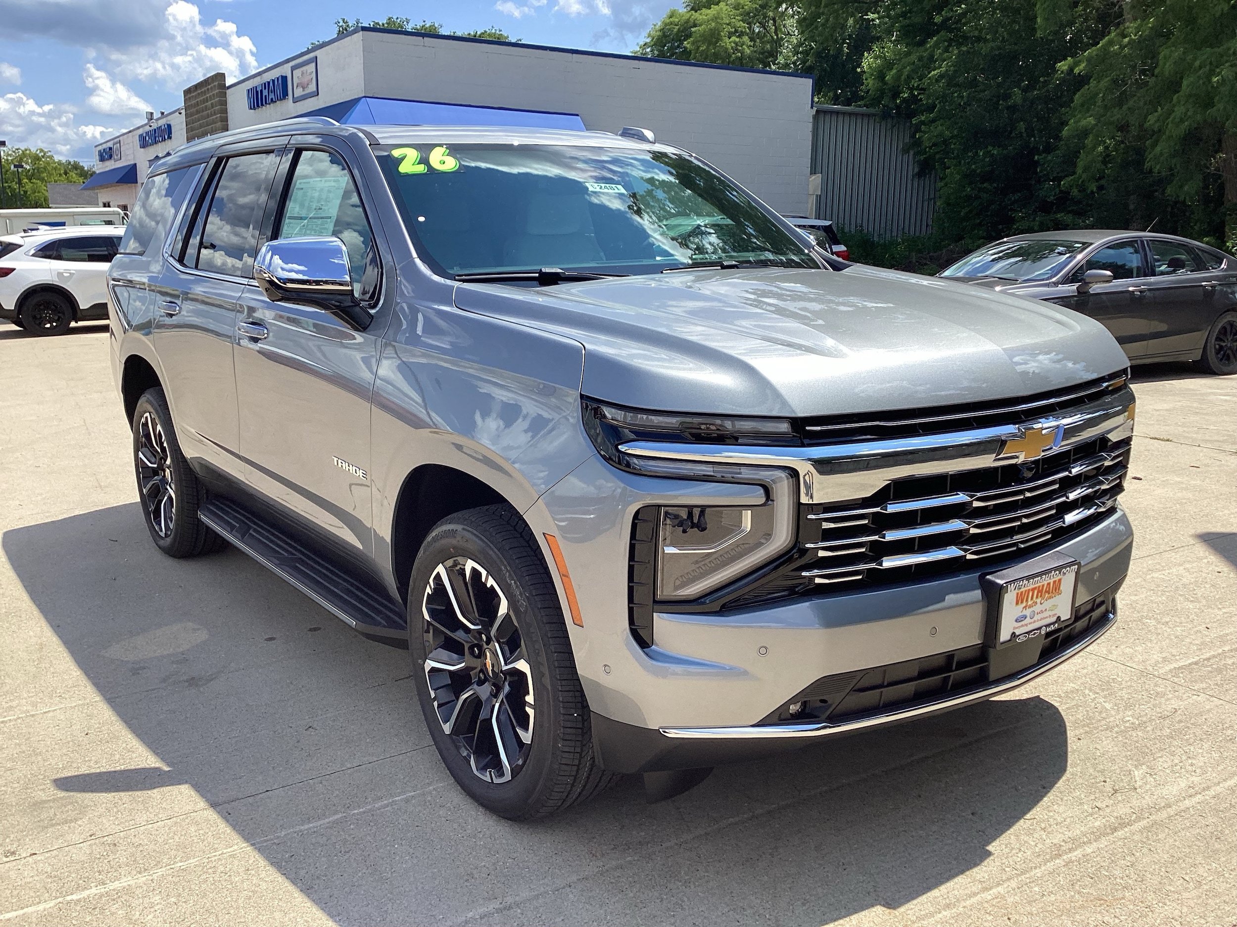 New 2026 Chevrolet Tahoe Premier w/ Sun And Tow Package AWD/4WD image 1