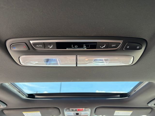 Used 2025 Kia Telluride EX X-Line AWD/4WD image 32