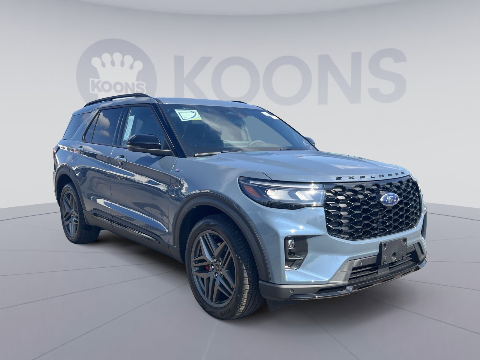New 2026 Ford Explorer ST-Line w/ ST-Line Street Pack image 10
