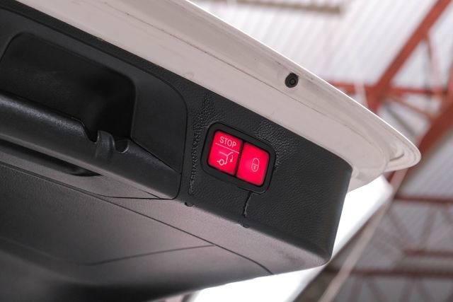 Used 2019 Mercedes-Benz GLC 300 w/ Premium Package image 51