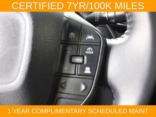 Used 2025 Toyota Prius LE FWD image 20
