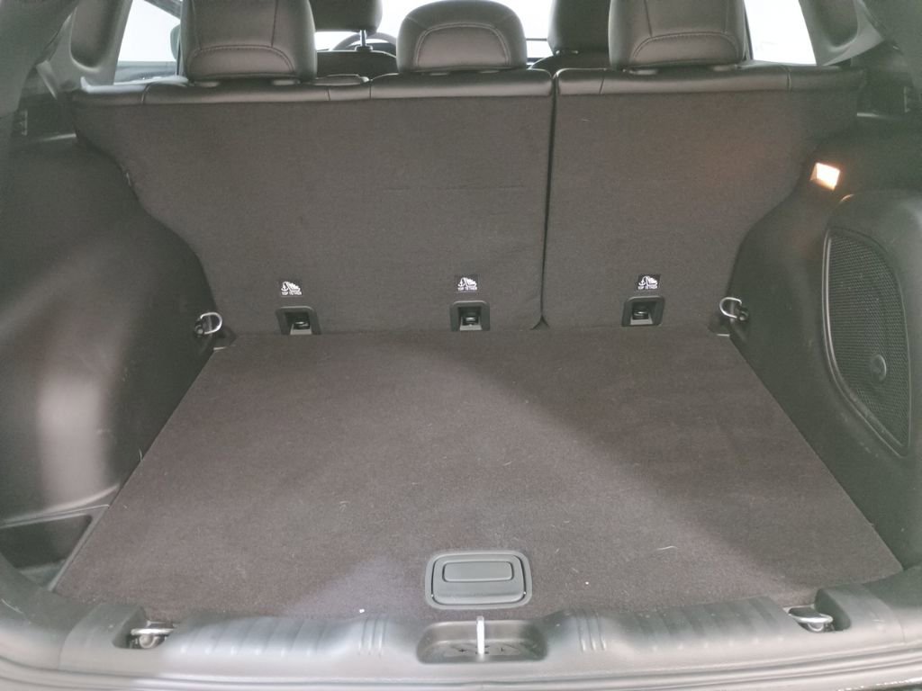 Used 2023 Jeep Compass High Altitude image 24