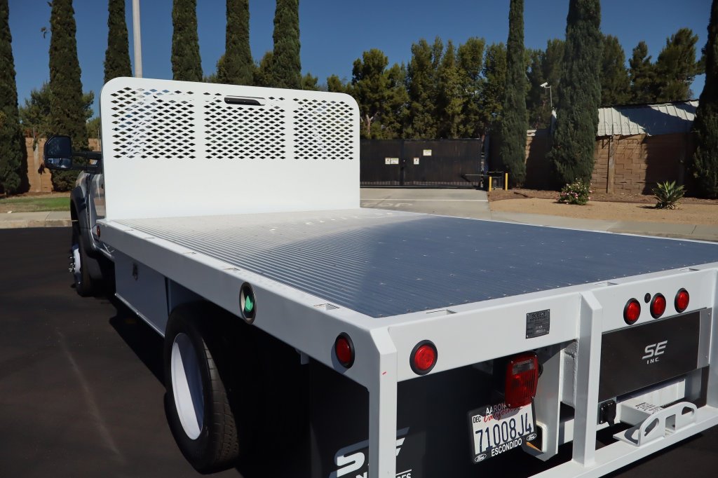 Used 2024 Ford F550 2WD Regular Cab Super Duty w/ XL Chrome Package image 33