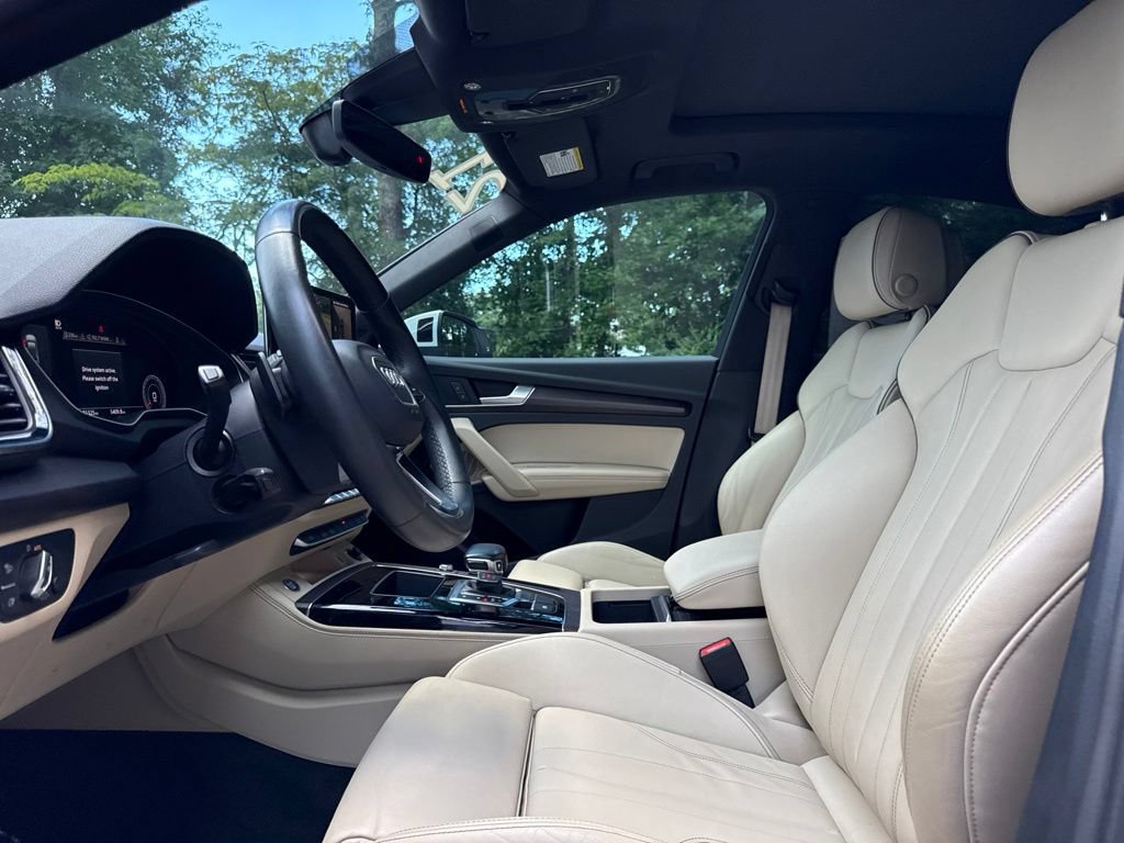 Used 2021 Audi Q5 2.0T Premium Plus w/ Premium Plus Package AWD/4WD image 17