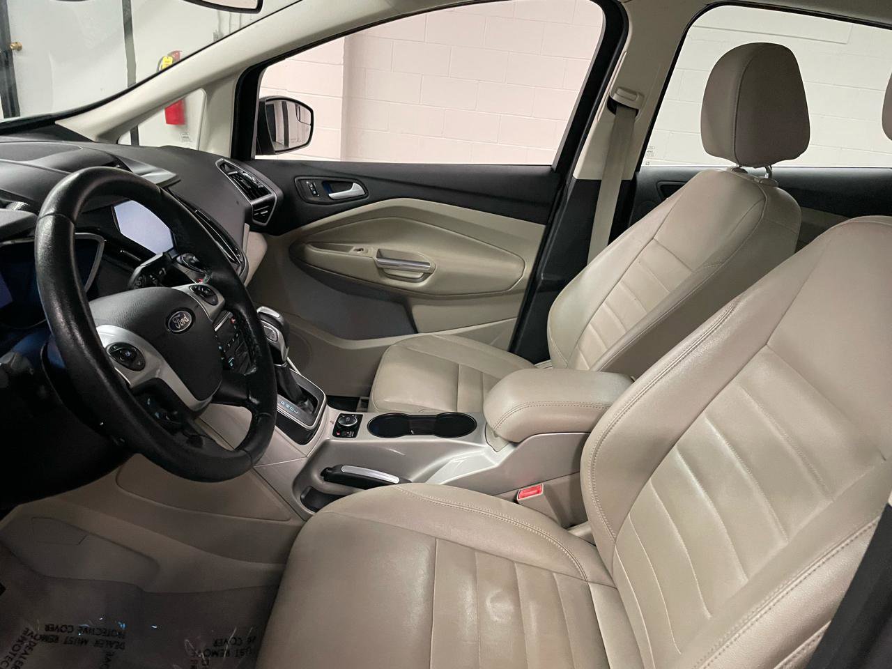 Used 2013 Ford C-MAX SEL image 10