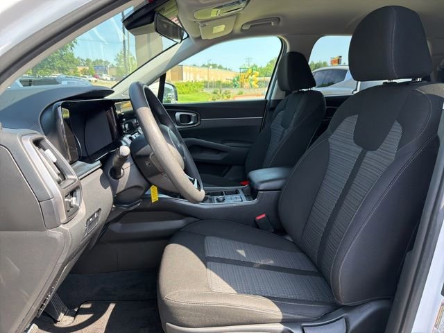 Used 2023 Kia Sorento LX FWD image 22