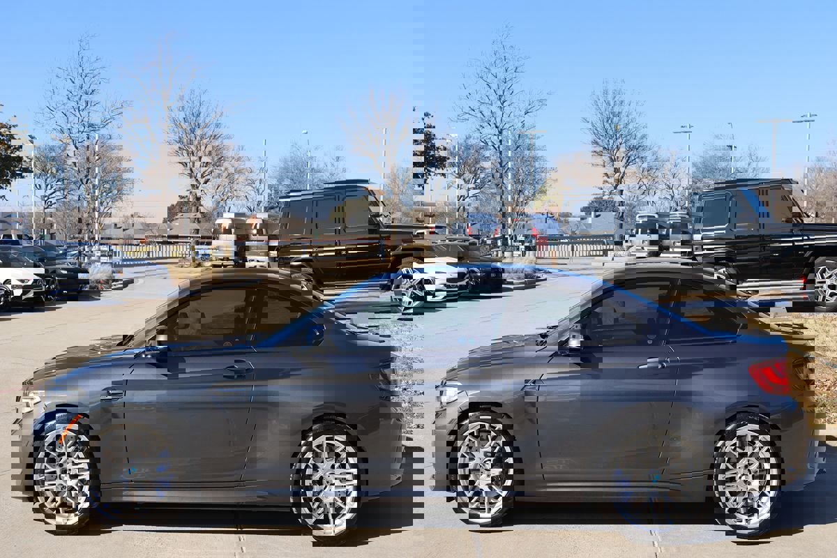 Used 2017 BMW M2 image 12