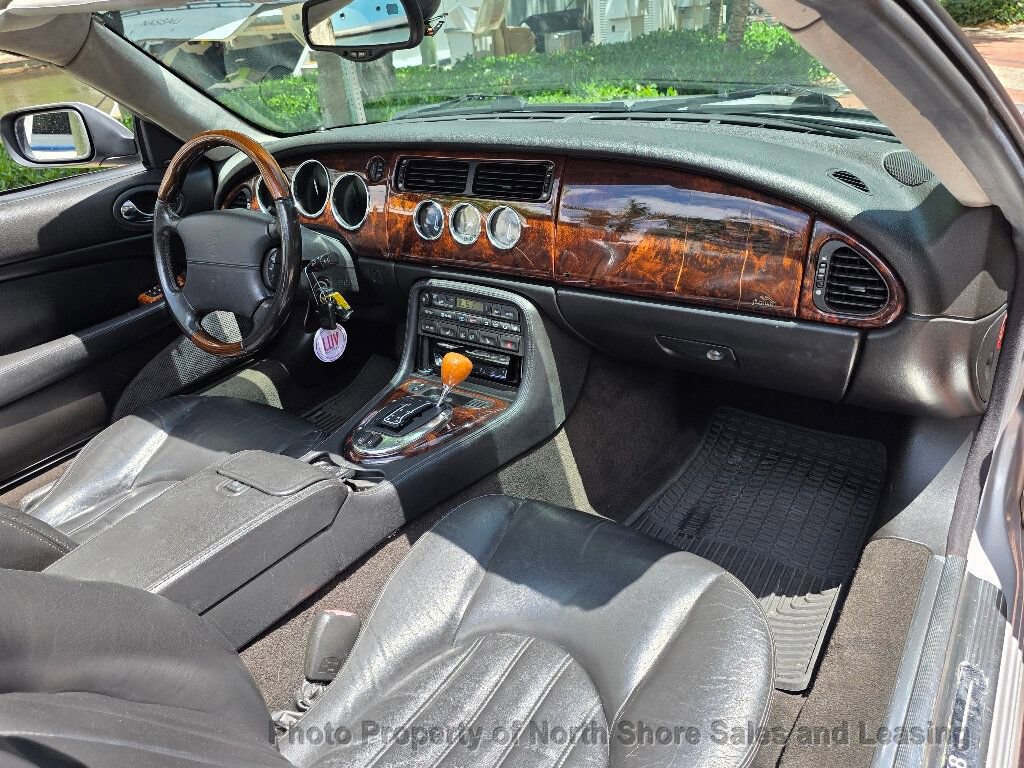 Used 2005 Jaguar XK8 Convertible RWD image 37