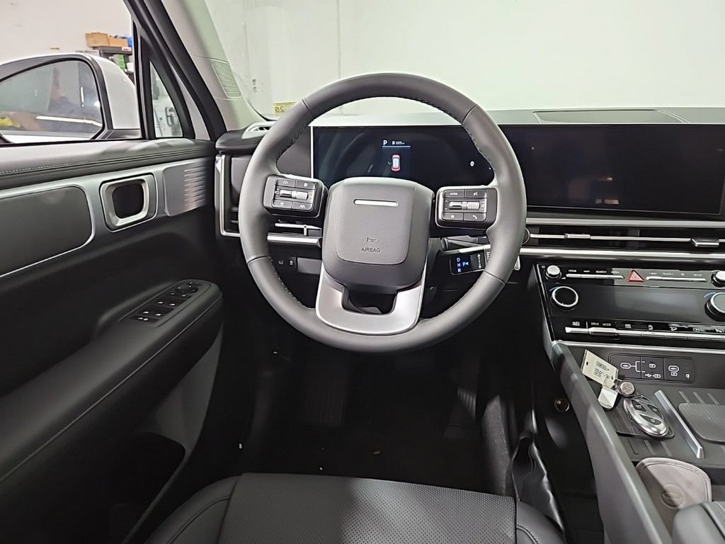 Certified 2025 Hyundai Santa Fe SEL AWD/4WD image 15