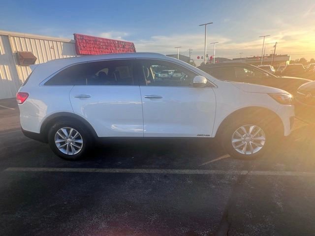 Used 2016 Kia Sorento LX w/ LX Convenience Package AWD/4WD image 7