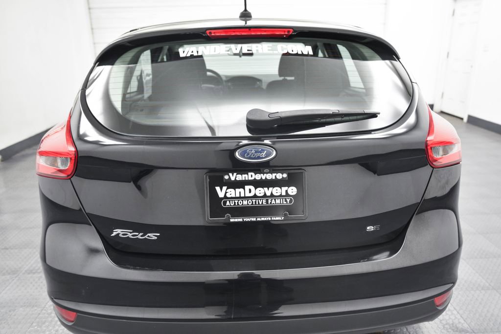 Used 2018 Ford Focus SE image 6