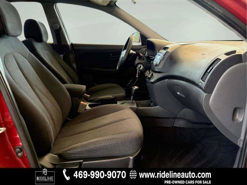 Used 2009 Hyundai Elantra SE FWD image 19
