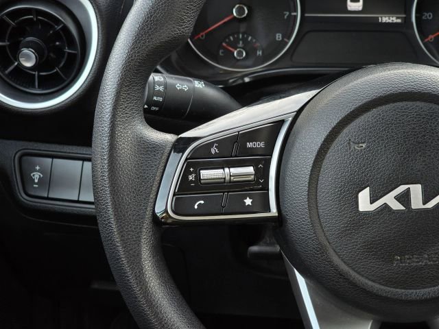 Used 2024 Kia Forte LXS image 19