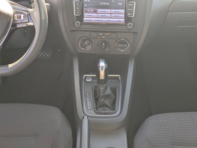 Used 2015 Volkswagen Jetta S w/ Welcome Package image 18