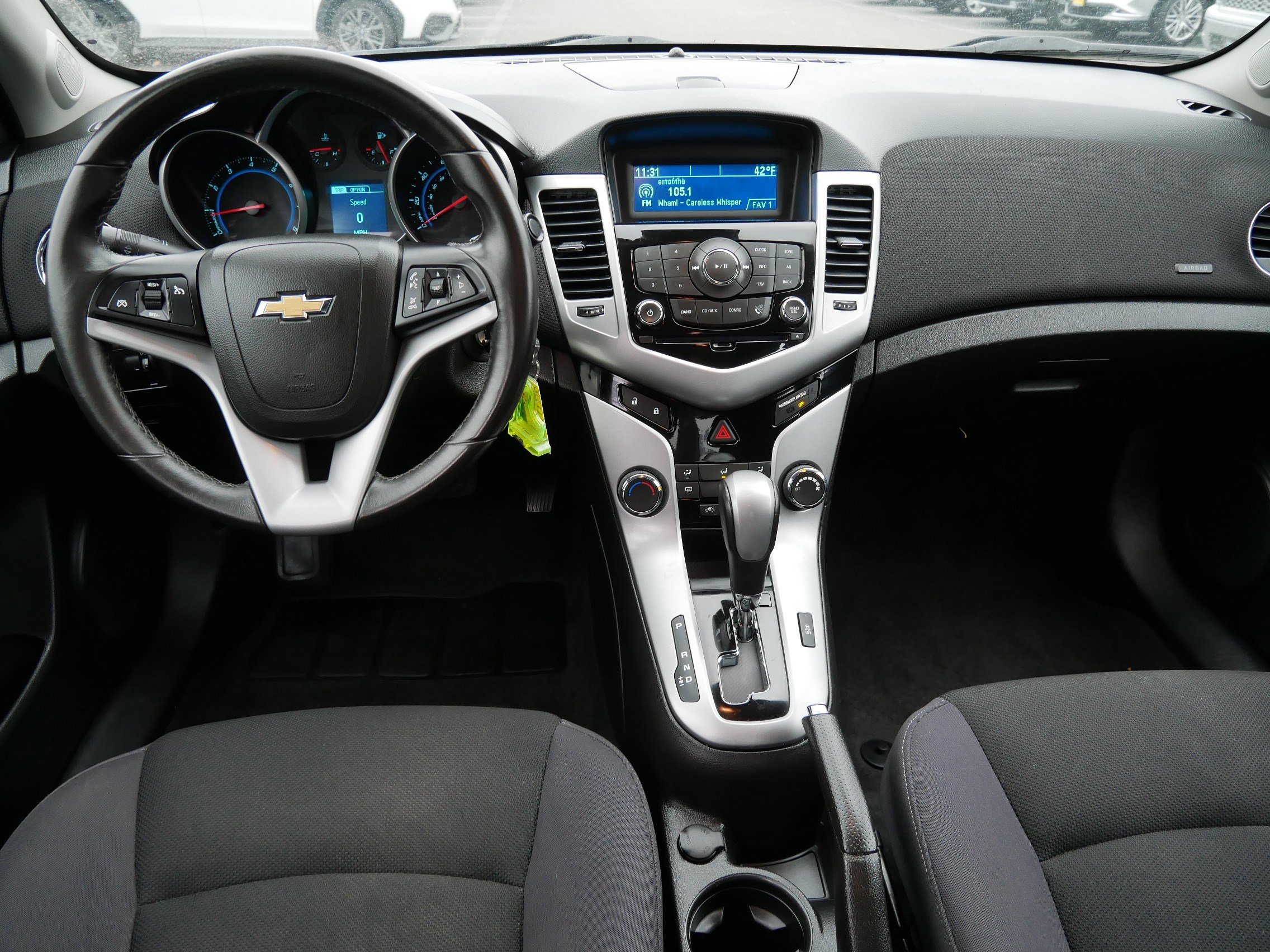 Used 2014 Chevrolet Cruze LT image 10