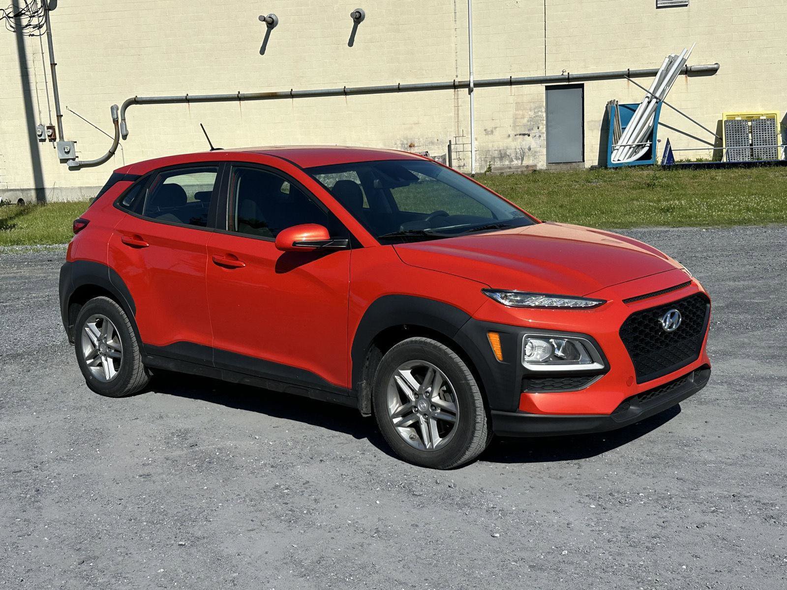 Used 2019 Hyundai Kona SE AWD/4WD image 2