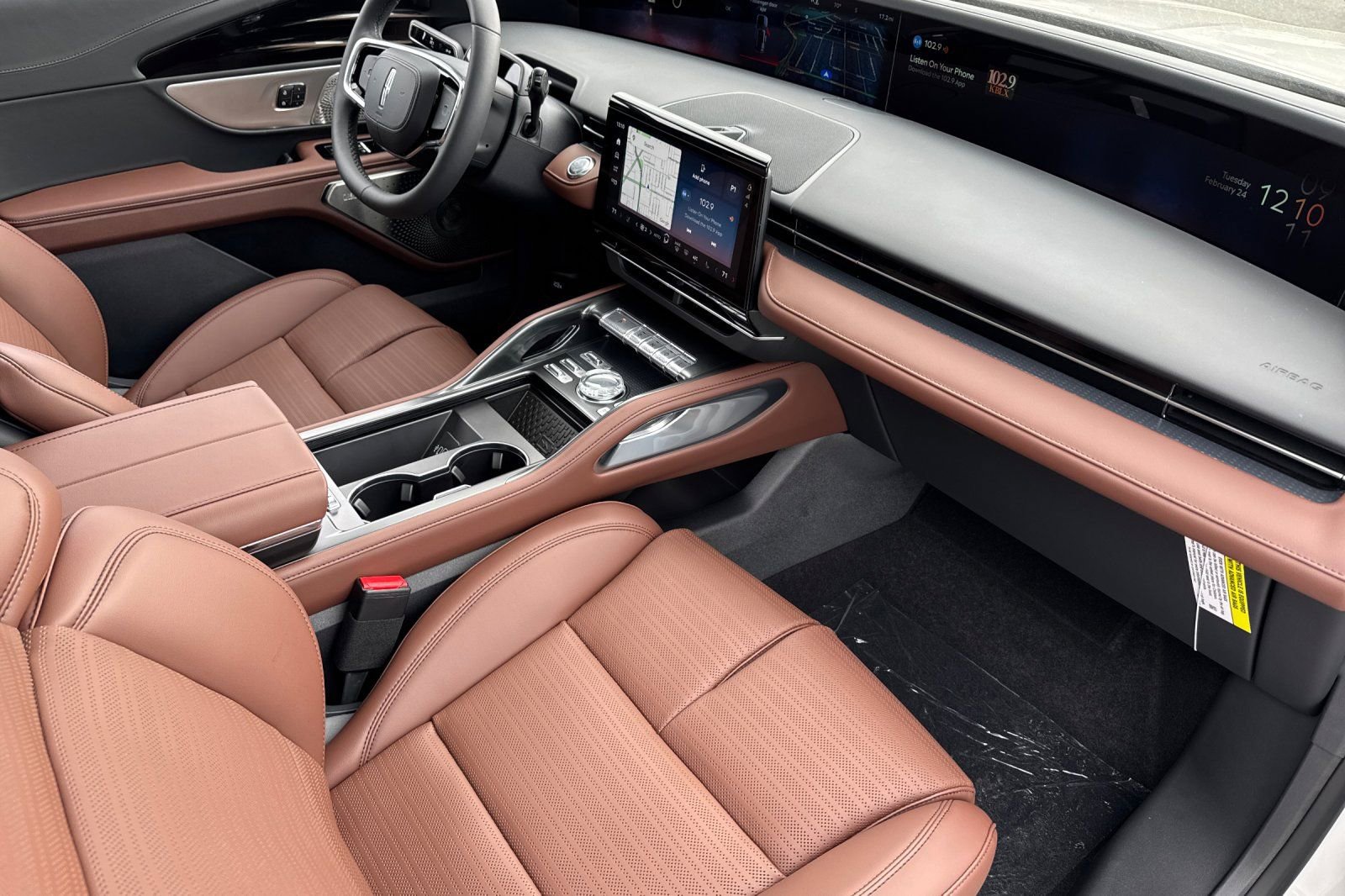 New 2026 Lincoln Nautilus Reserve image 13