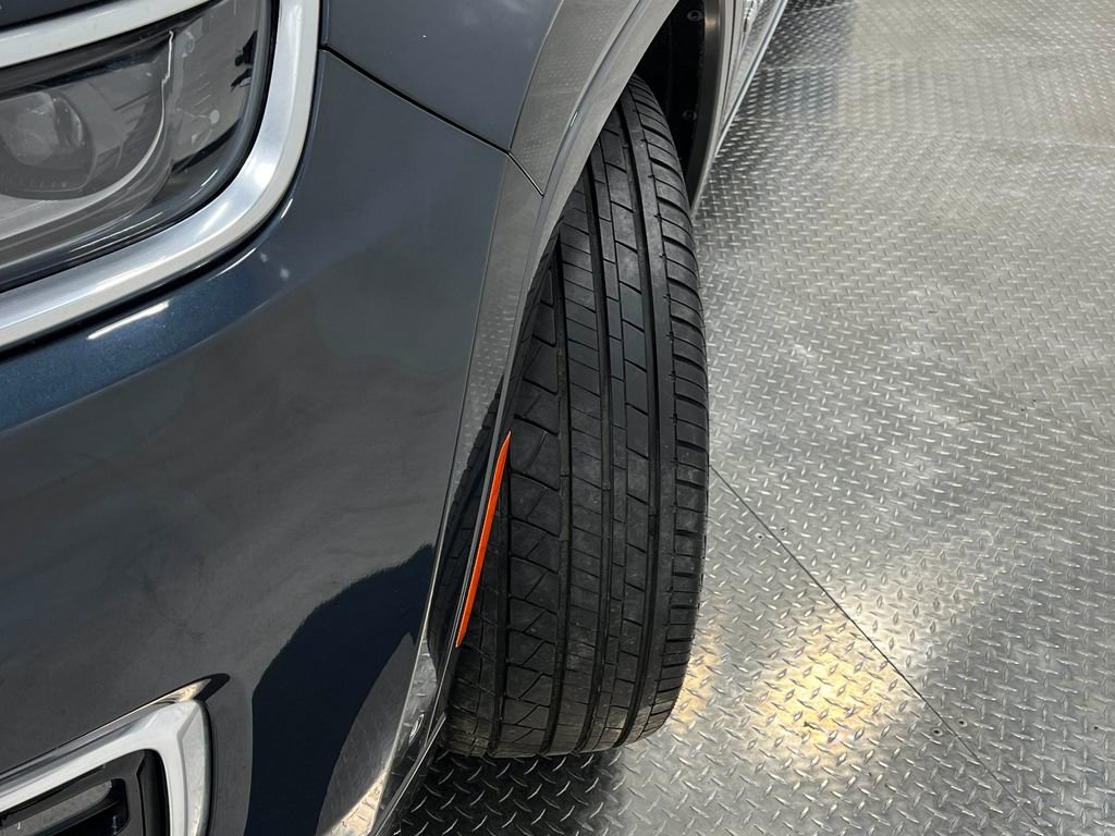 Used 2022 Jeep Wagoneer Series III w/ Premium Group I image 41