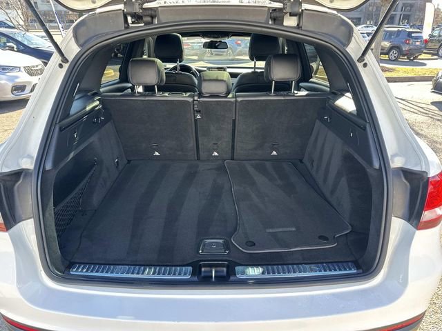 Used 2019 Mercedes-Benz GLC 300 GLC 300 image 11