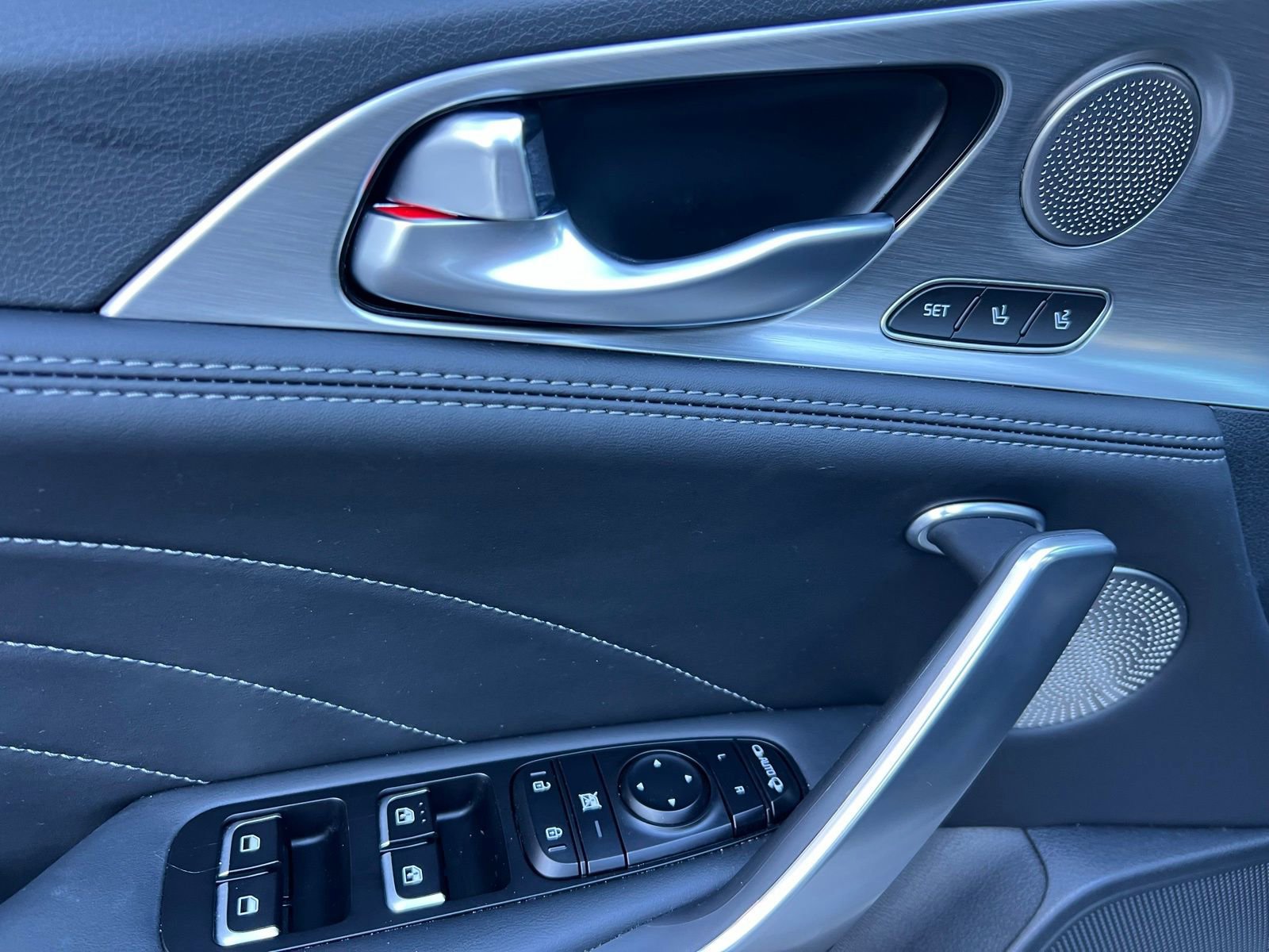 Used 2023 Kia Stinger GT2 w/ Paint Protection Package image 32