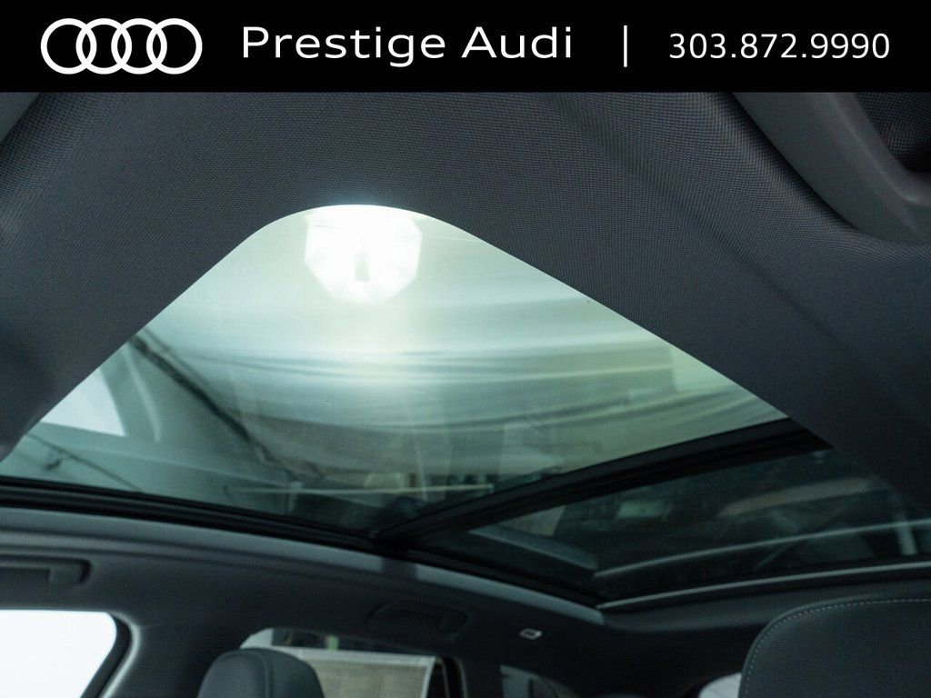 Used 2025 Audi Q5 Premium w/ Convenience Package image 21