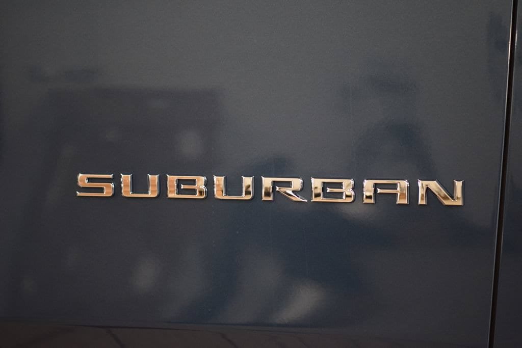 New 2026 Chevrolet Suburban High Country AWD/4WD image 17