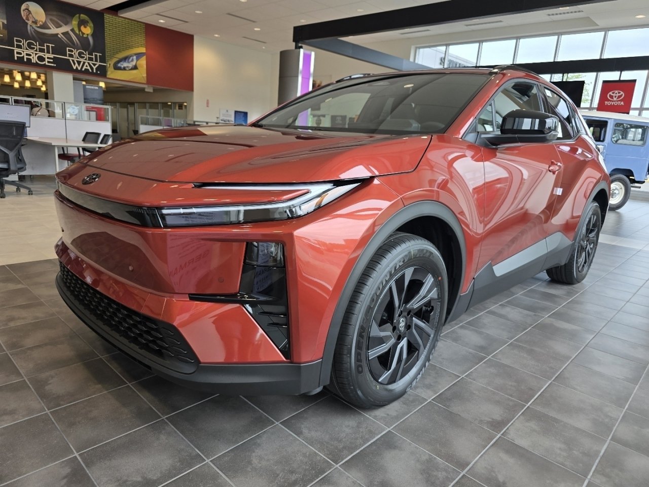 New 2026 Toyota C-HR AWD/4WD image 9