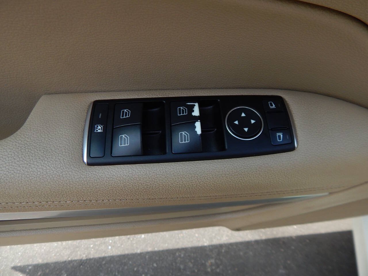 Used 2012 Mercedes-Benz E 350 Cabriolet image 17