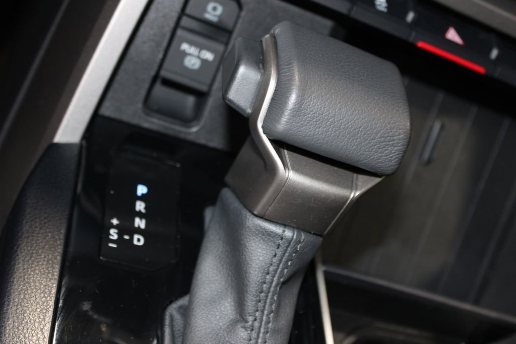 Used 2025 Toyota Sequoia SR5 AWD/4WD image 57