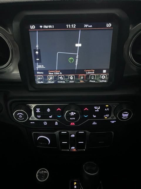 Used 2021 Jeep Wrangler Unlimited Sahara w/ Uconnect 4C Nav & Sound Group AWD/4WD image 19