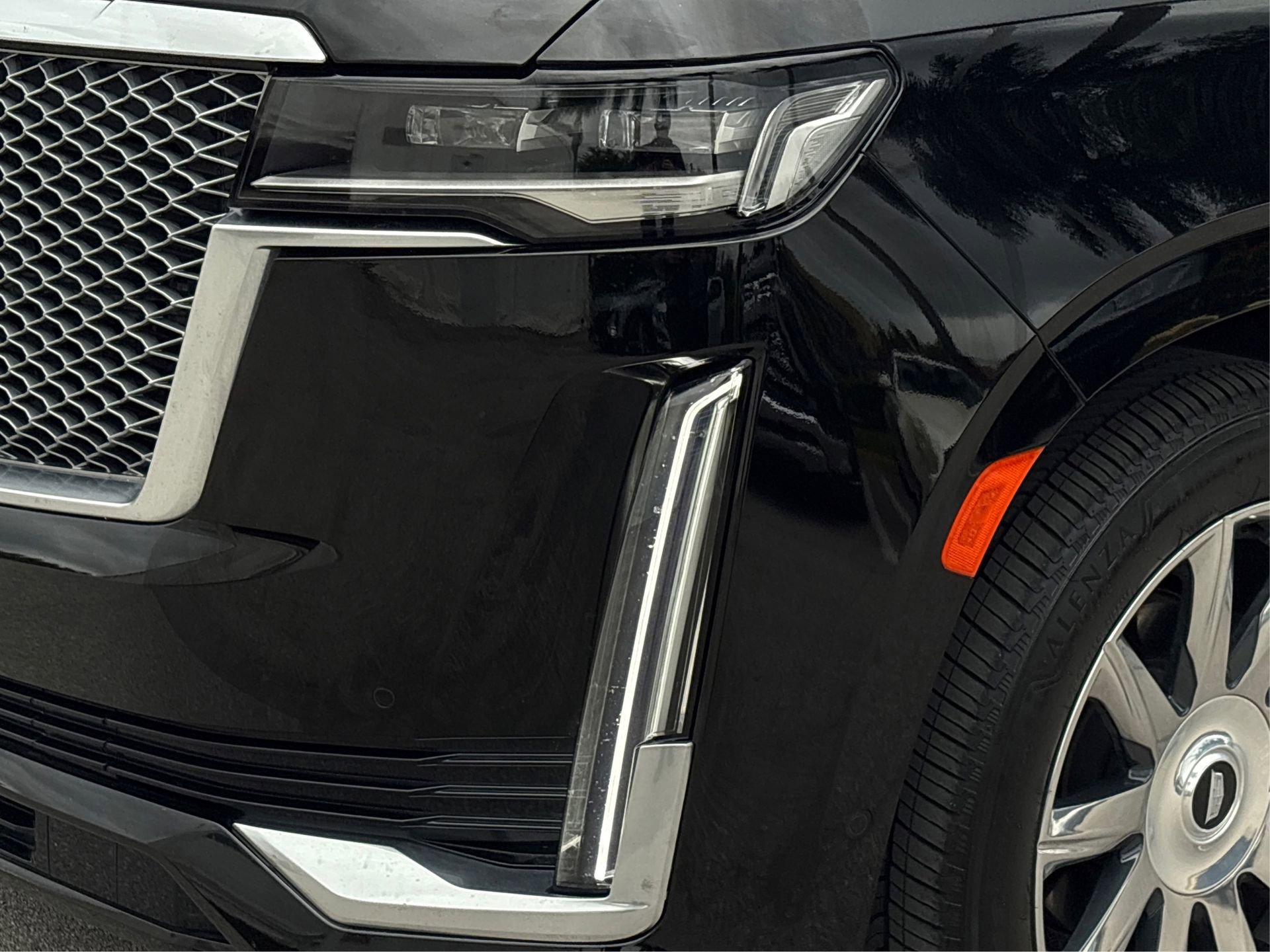 Certified 2024 Cadillac Escalade ESV Premium Luxury Platinum image 14