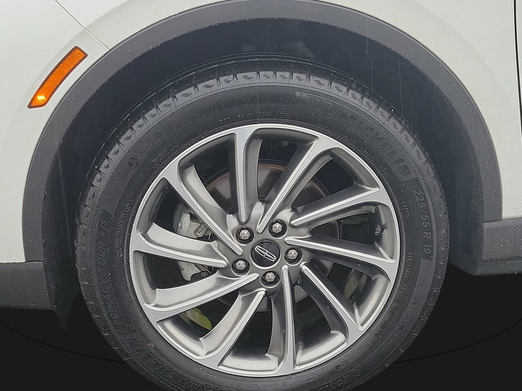 Used 2024 Lincoln Corsair FWD w/ Equipment Group 101A image 9