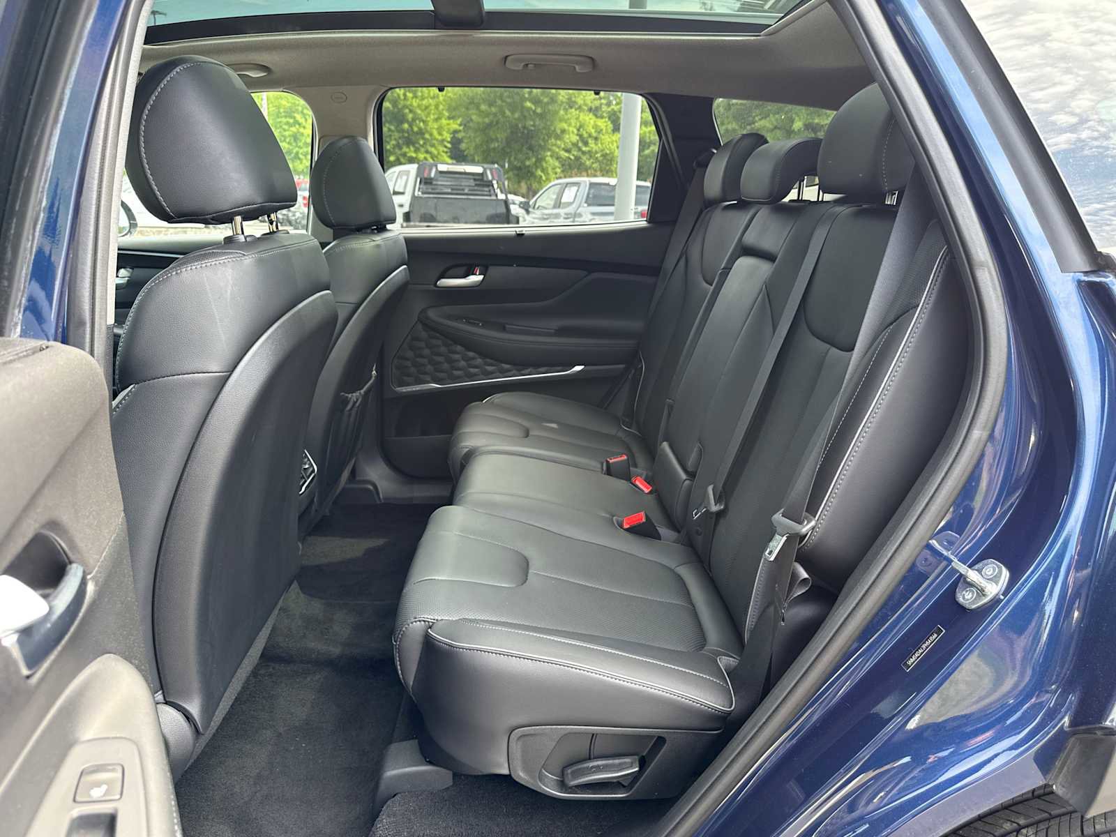 Used 2023 Hyundai Santa Fe Limited AWD/4WD image 25