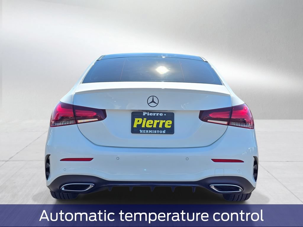 Used 2022 Mercedes-Benz A 220 4MATIC image 5
