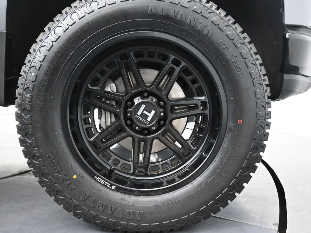 Used 2021 Chevrolet Silverado 1500 LT Trail Boss w/ Convenience Package II image 11