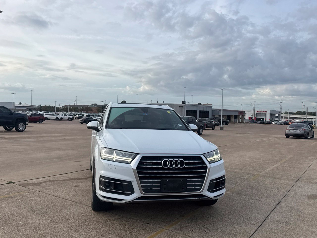 Used 2019 Audi Q7 3.0T Prestige AWD/4WD image 5