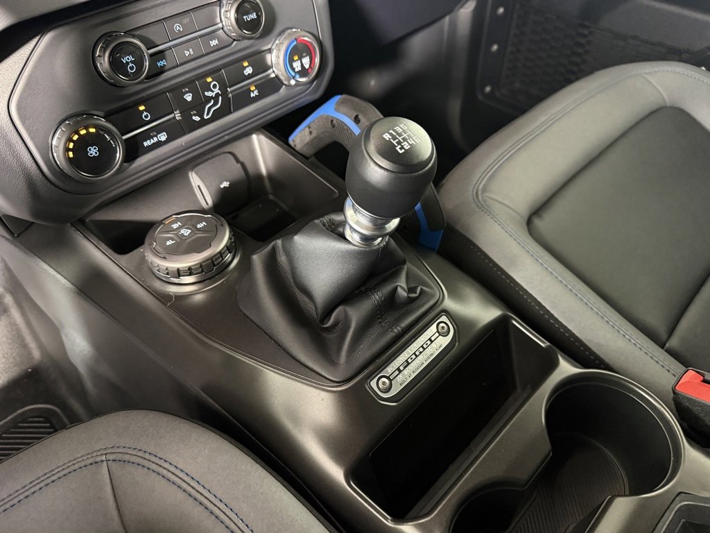 Used 2023 Ford Bronco Black Diamond image 14