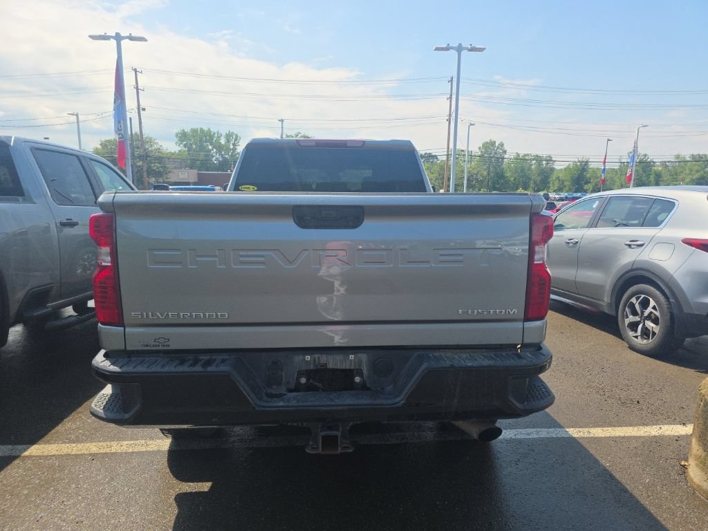 Used 2024 Chevrolet Silverado 2500 Custom w/ Custom Convenience Package AWD/4WD image 11