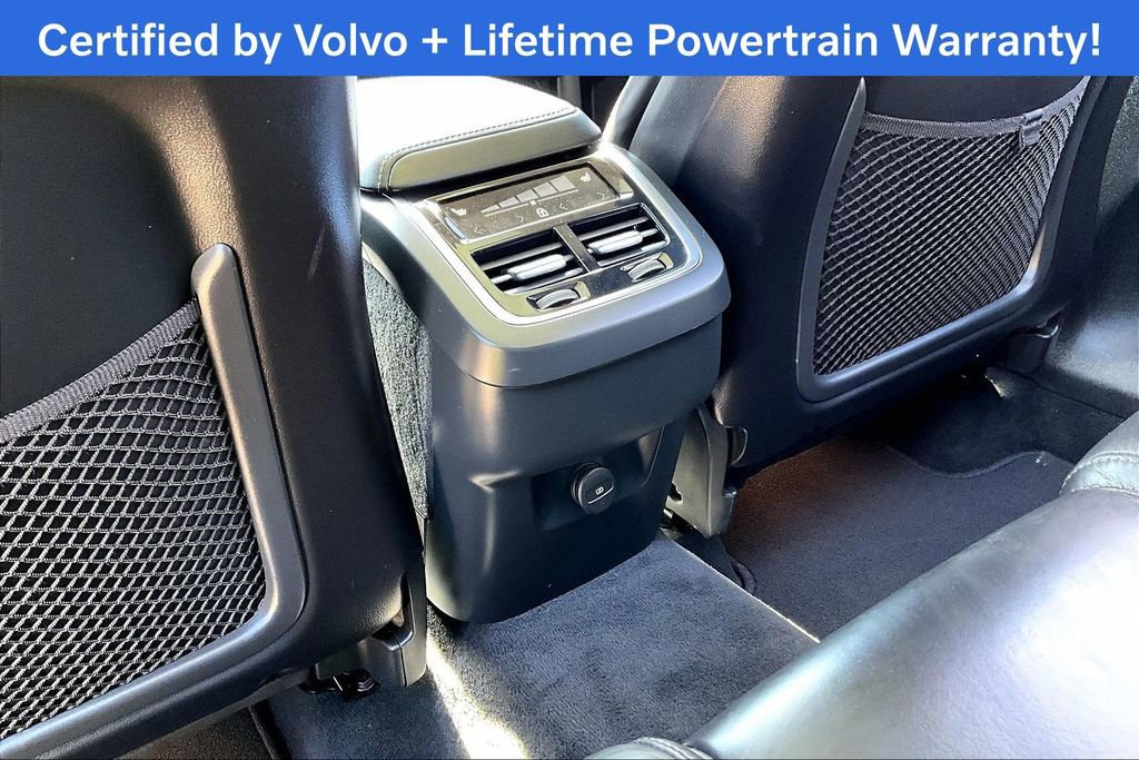 Used 2023 Volvo XC60 B6 Ultimate image 31