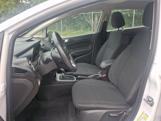 Used 2016 Ford Fiesta SE FWD image 13