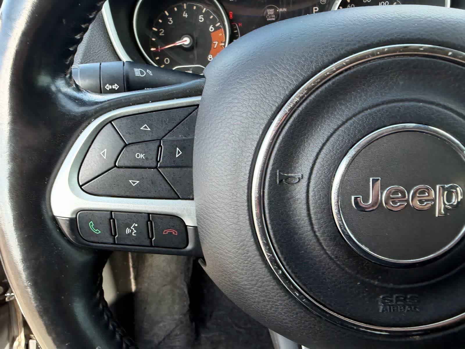 Used 2018 Jeep Compass Limited w/ Navigation Group FWD image 30