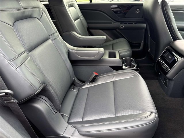New 2025 Lincoln Aviator Reserve image 10