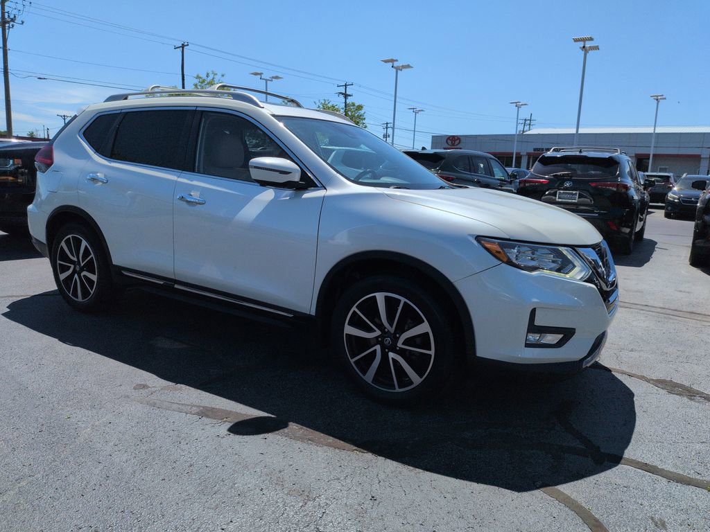Used 2019 Nissan Rogue SL w/ Premium Package image 7