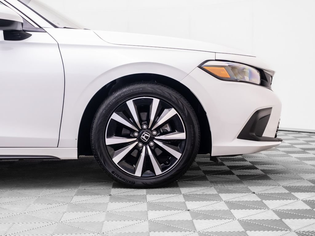 Used 2024 Honda Civic EX-L image 30